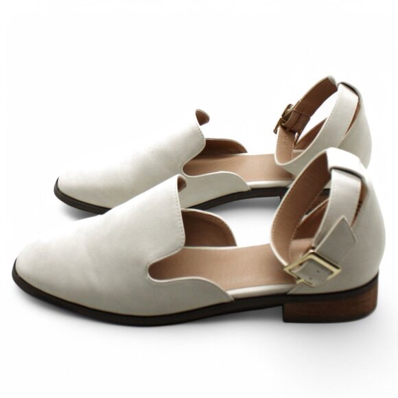 Journee Collection Cream Loafers with Ankle Strap - Picture 7 of 9